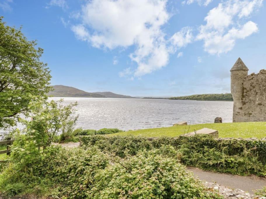 Beautiful Cottage With Gardens, Patio & Fireplace Dromahair Exteriér fotografie